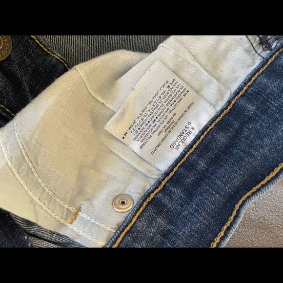 Jeans Old Navy Denim Curvy Midrise - Picture 3 of 6